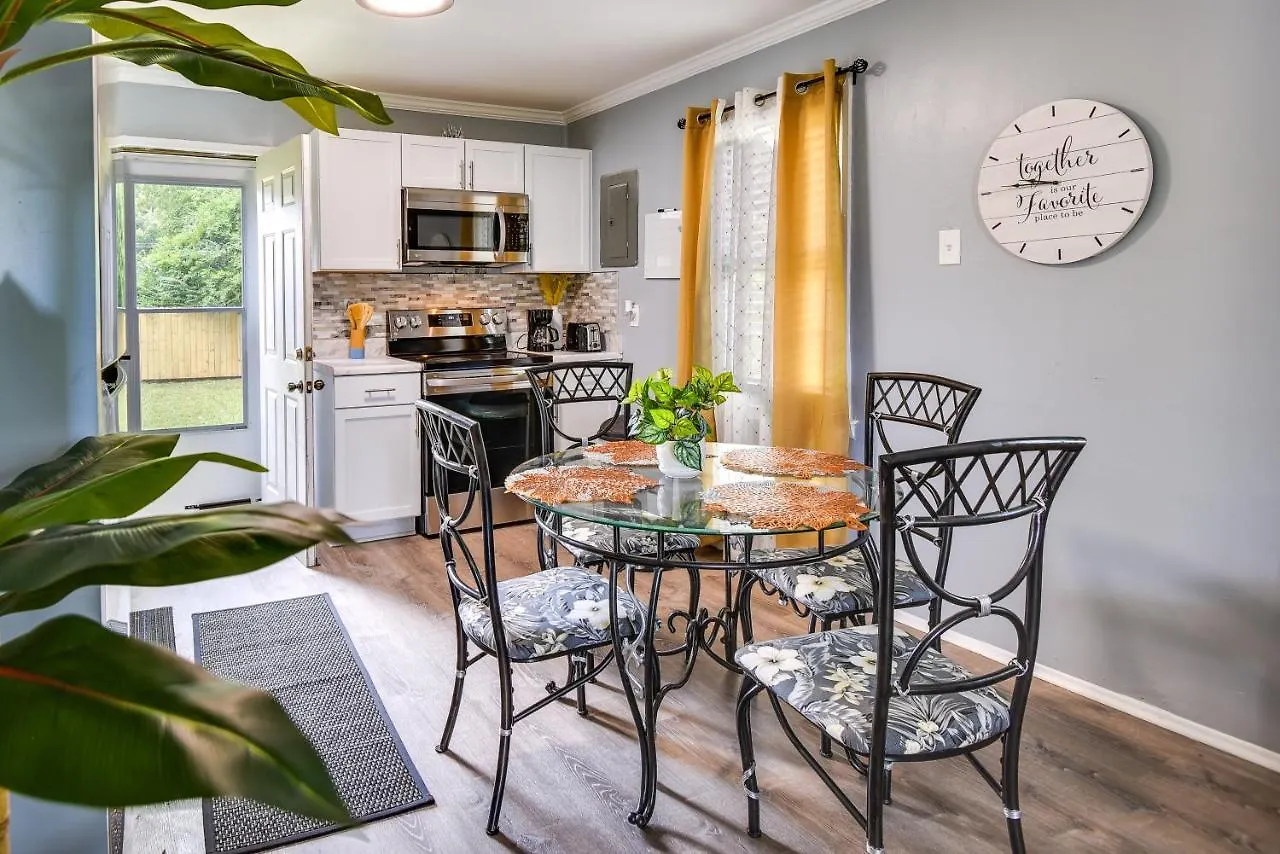 Holiday home Hampton Vacation Rental Central Location, Patio United States