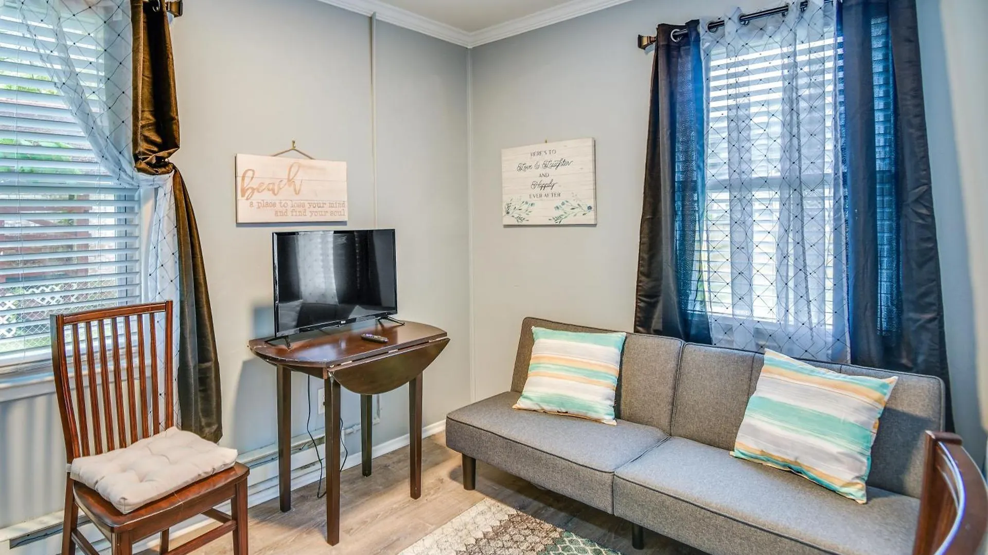 Holiday home Hampton Vacation Rental Central Location, Patio