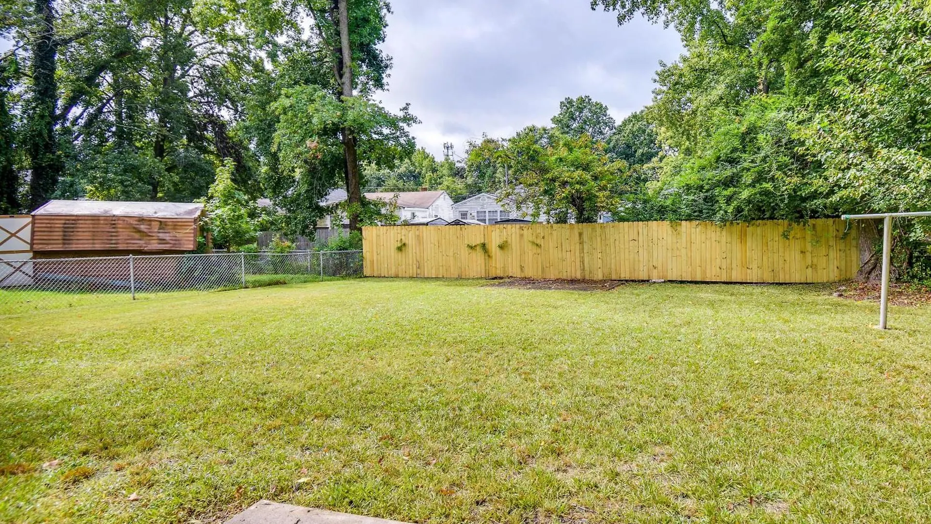 Hampton Vacation Rental Central Location, Patio United States