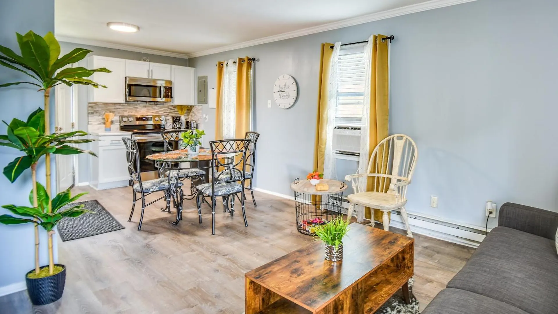 Holiday home Hampton Vacation Rental Central Location, Patio
