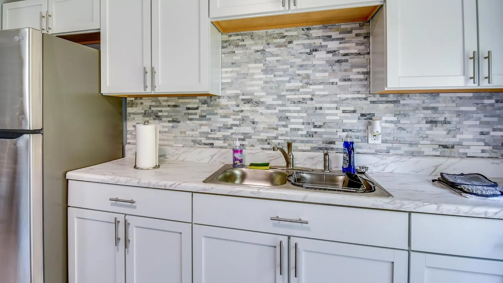 Holiday home Hampton Vacation Rental Central Location, Patio